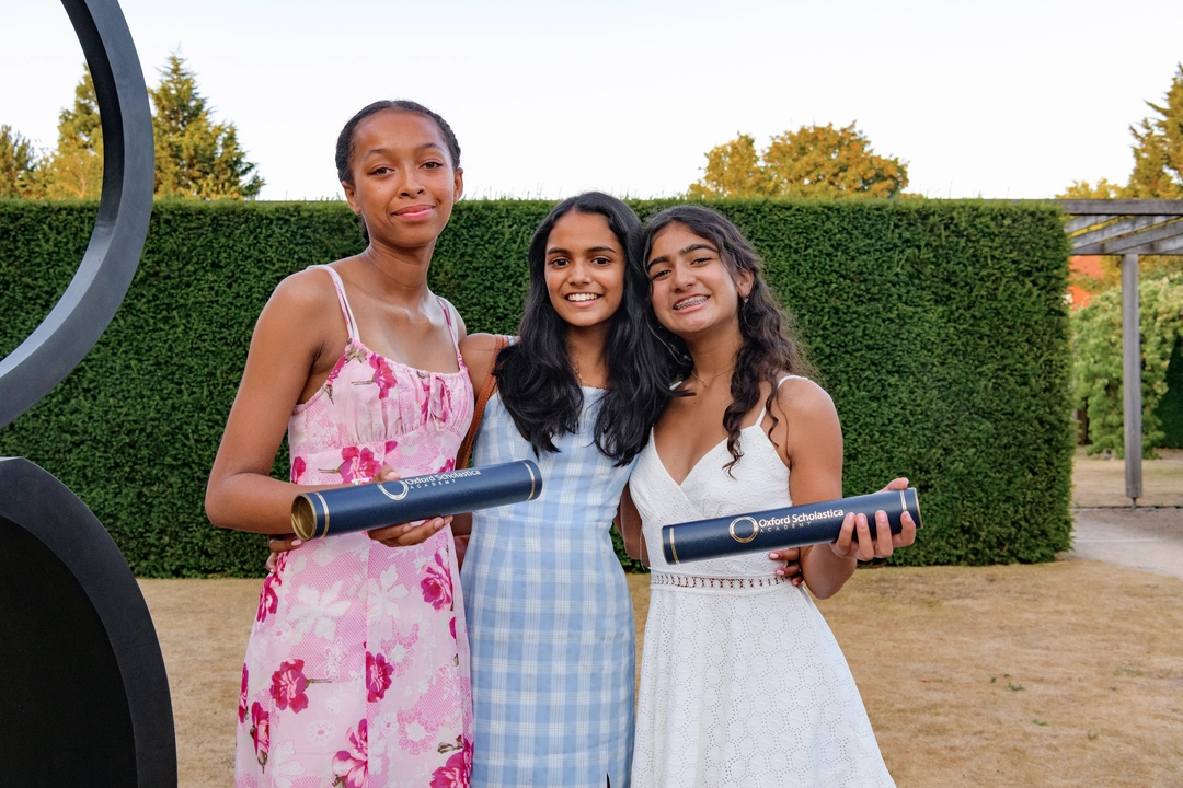 Oxford Scholastica students graduating from their pre-college summer programme.